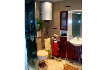 Kroatija Privát Pula, Eksterjeras